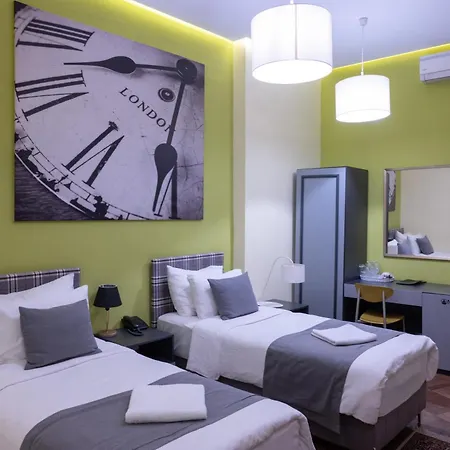 Hotel London 3*
