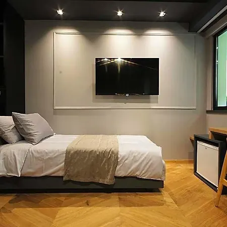 Hotel London