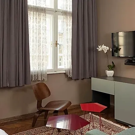 Hotel London