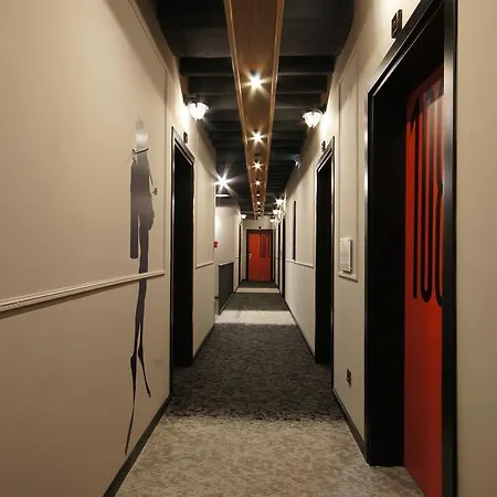 Hotel London 3*