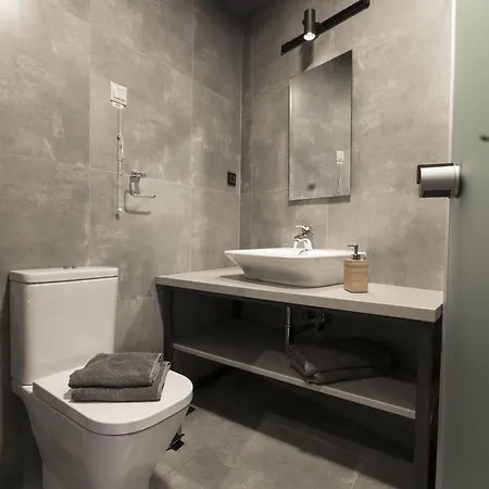 Hotel London 3*