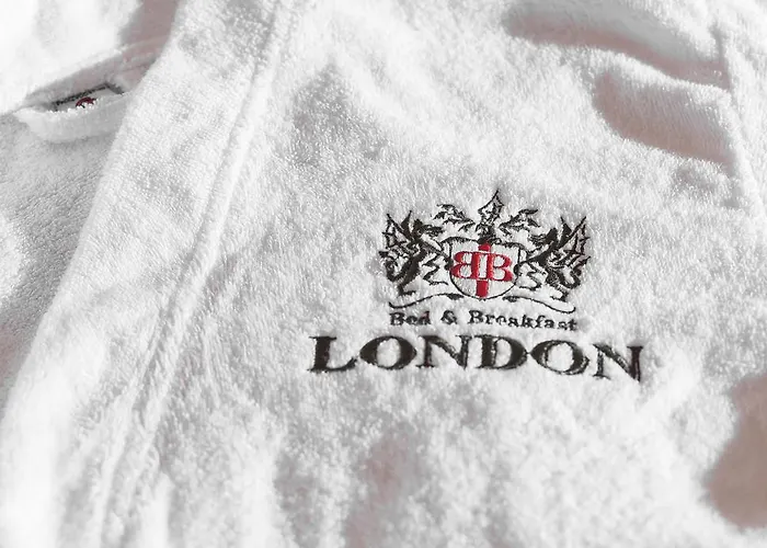 London Hotel 3*